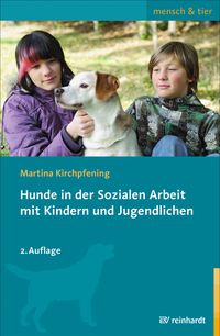 Buch Cover Hunde in der Sozialen Arbeit mit Kindern und Jugendlichen