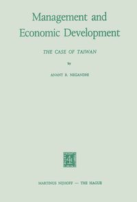 Buch Cover Management and Economic Development